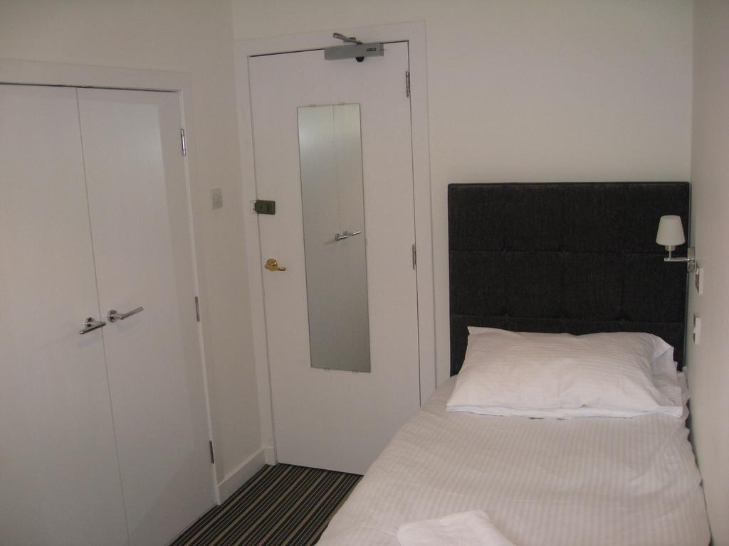 Aaran Central Guesthouse Aberdeen Kamer foto
